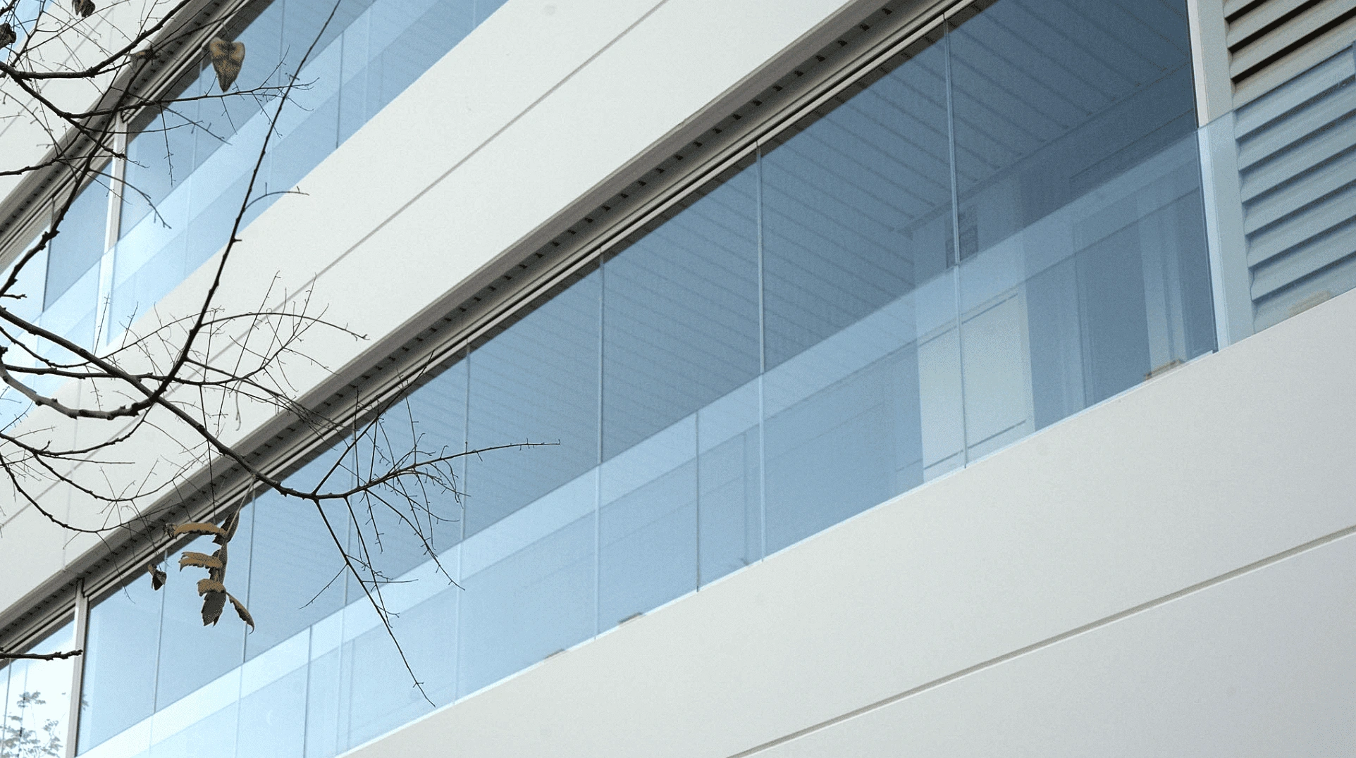 Detalle de las ventanas de un edificio